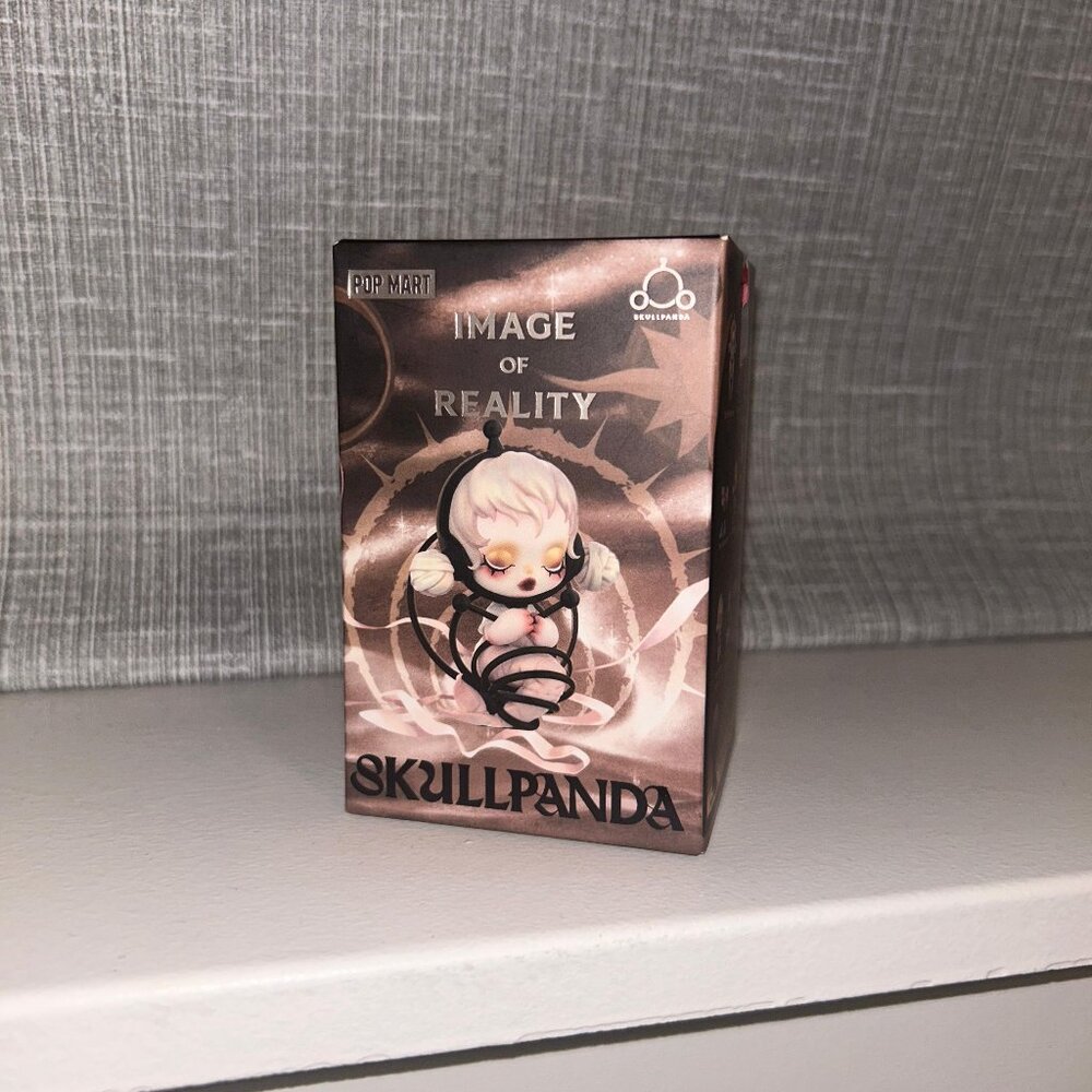 Authentic 100% POPMART SKULLPANDA Image of Reality Series Brand New Blind Box